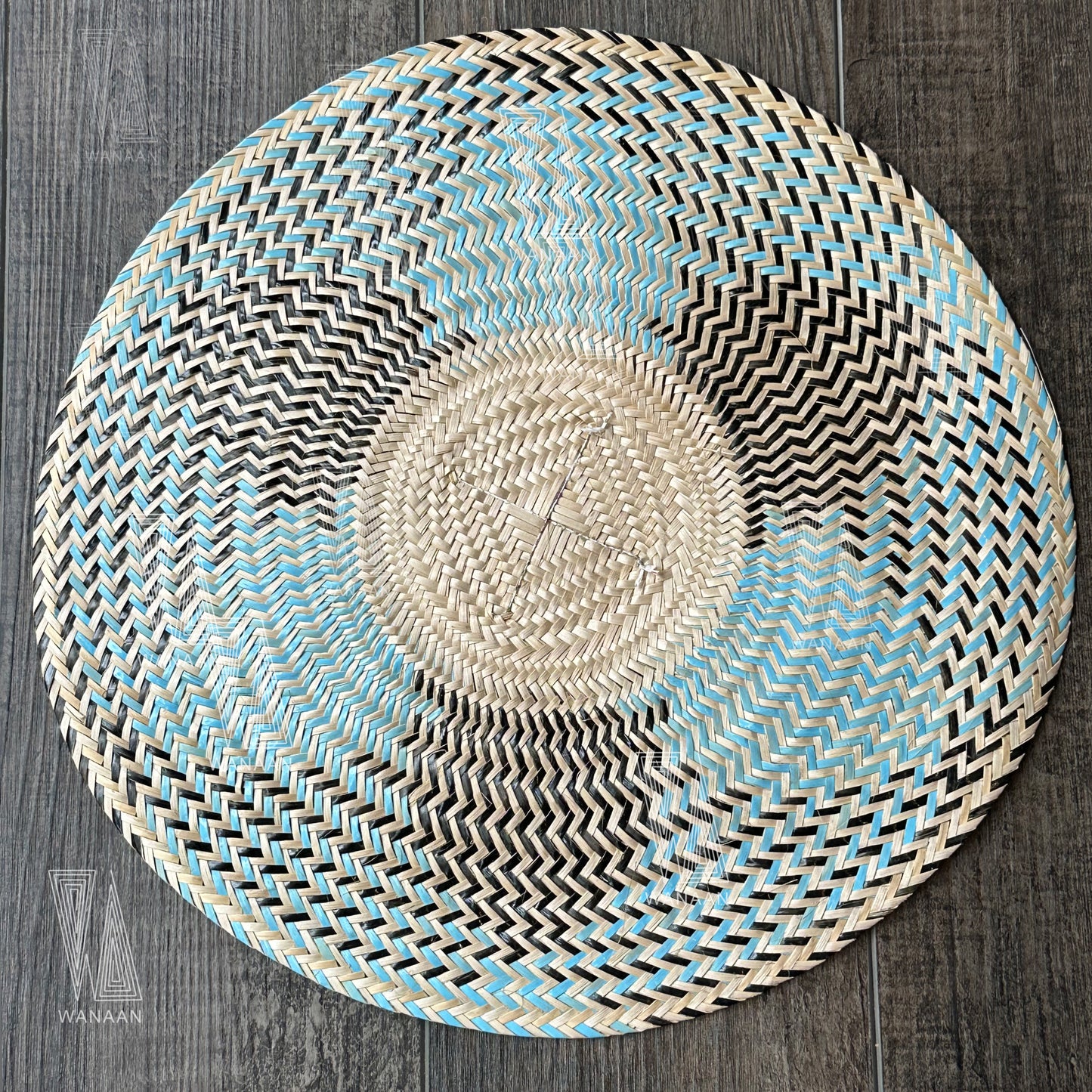 Calm Placemat Style, Handmade Mawisa Palm Placemat, Table Decoration, Boho Table Setting from Colombia - Set of 4 or 6