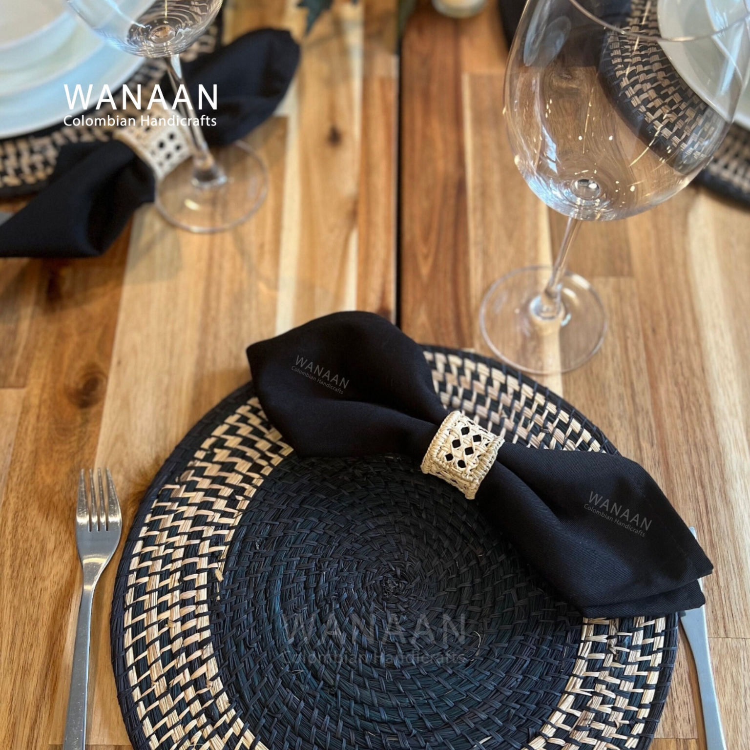 Coin Napkin Ring - Handmade Iraca Straw Napkin Ring, Colombian Table Decor