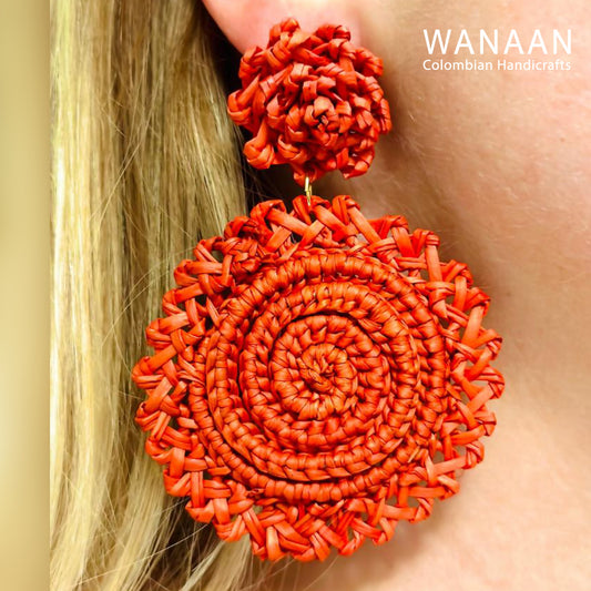 Handmade Boho Earrings / Coral Earrings / Handmade Iraca palm earrings / iraca straw earrings / raffia earrings / boho earrings