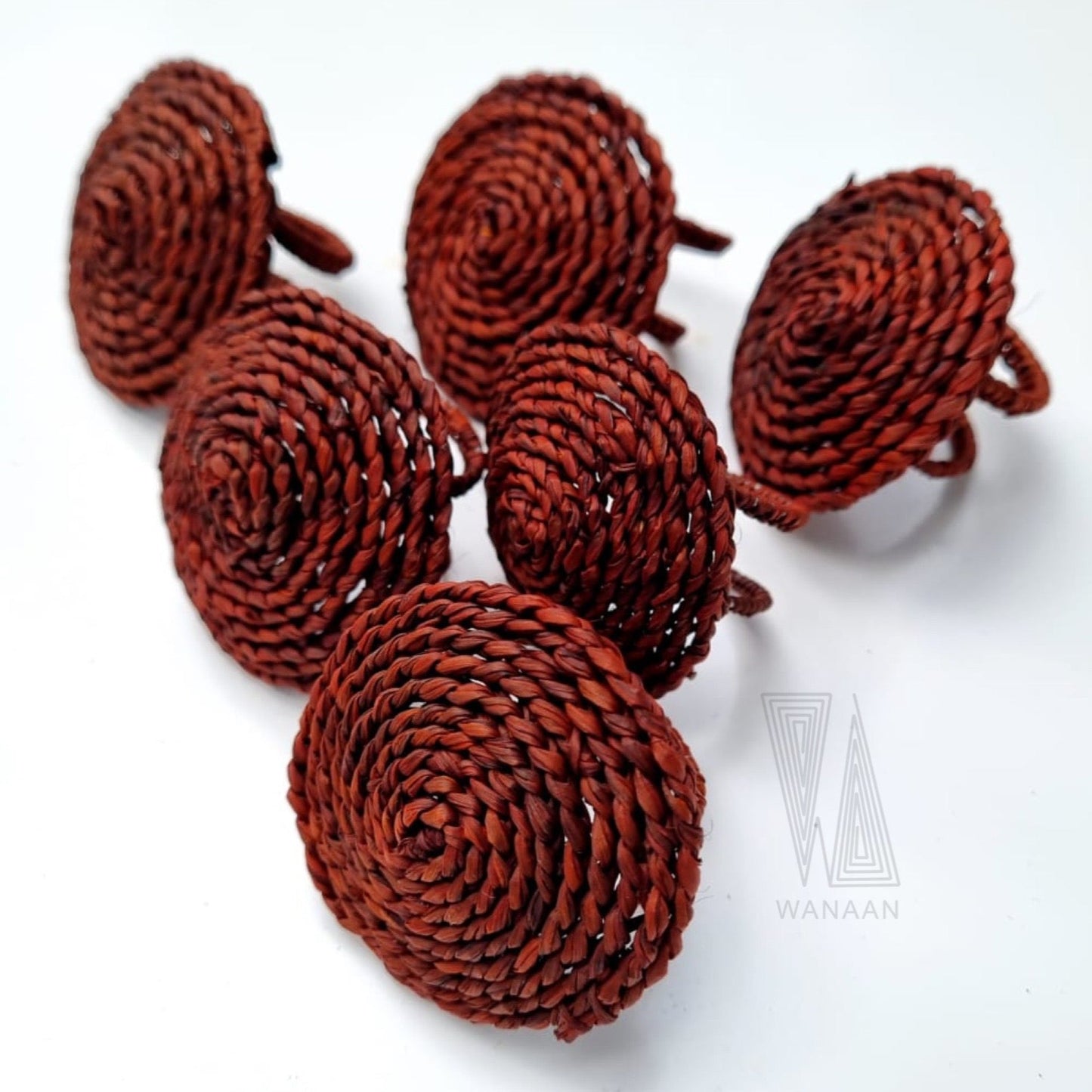 Coffee Napkin Ring Style, Iraca Straw Napkin Ring, Handmade Napkin Ring from Colombia - Set of 4 OR 6 Napkin Rings